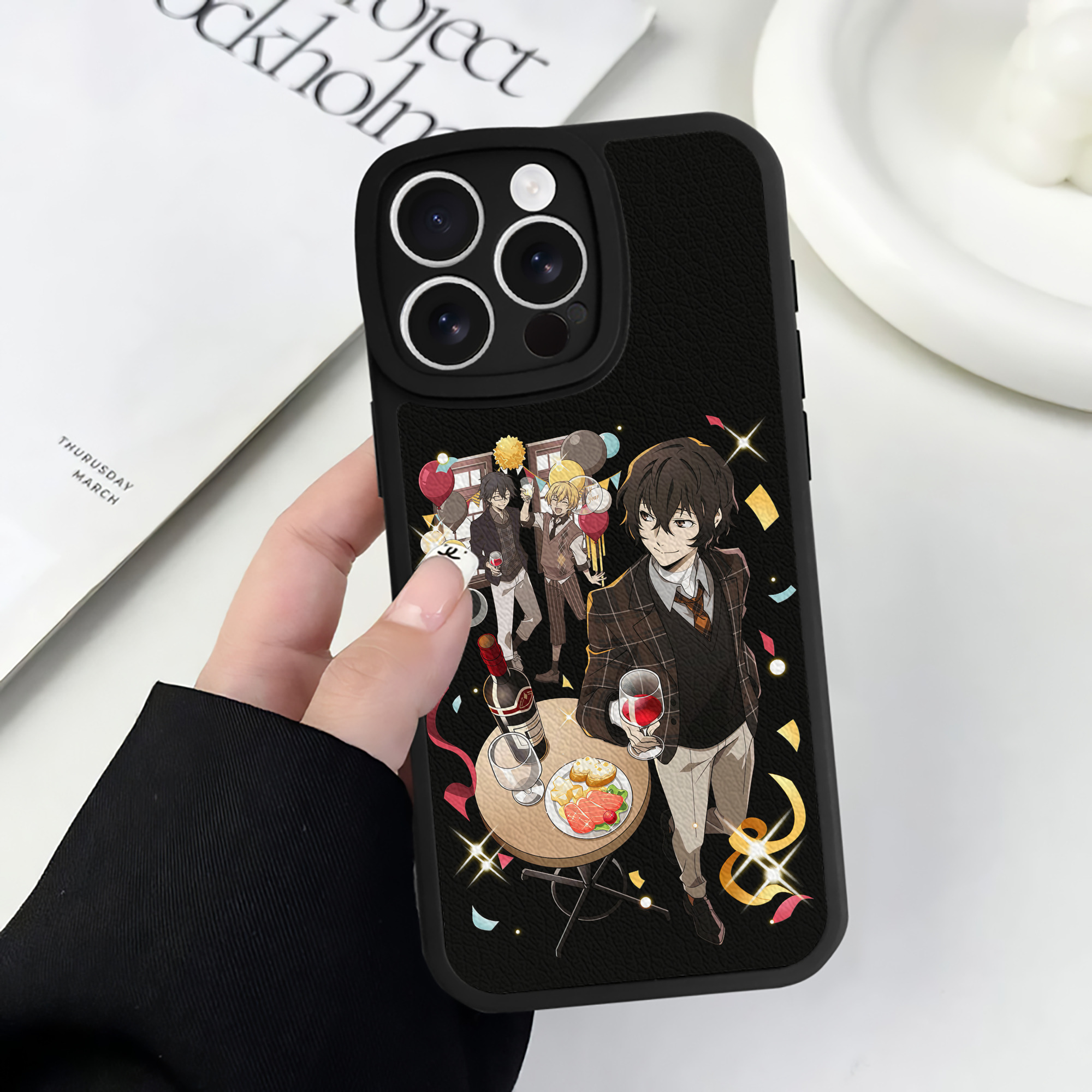 （画像用） 文豪ストレイドッグス Bungo Stray Dogs 【iPhone 16シリーズ対応】シリコンスマホケース（レザー調） 材質：シリコン